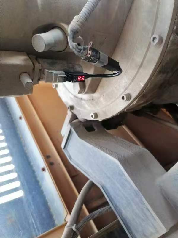 Voltage‑Display Plug Test on Sany Proportional Pump, PWM Solenoid Valve Application Case